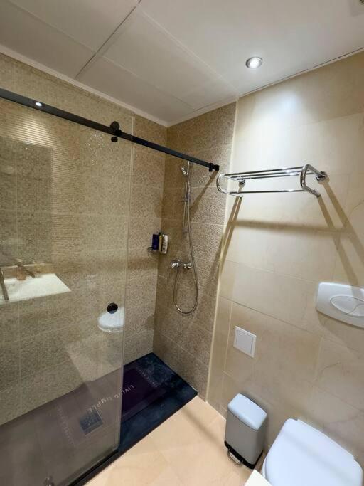 Luxury 2 Bedroom Apartment 布加勒斯特 外观 照片